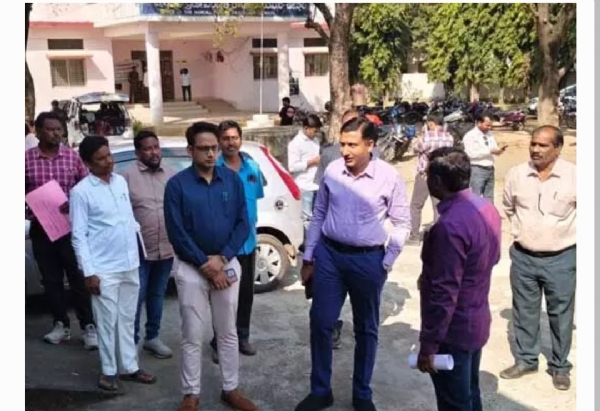 ఆదిలాబాద్ కలెక్టర్