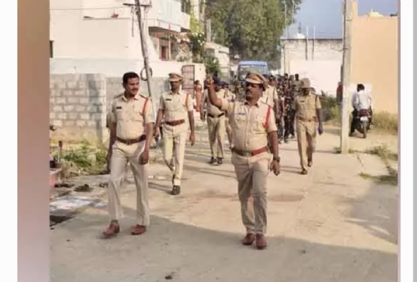 పోలీస్ కవాతు