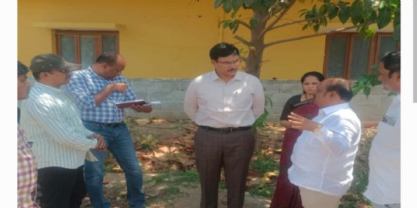 చందానగర్ పరిధిలోని గంగారం పెద్దచెరువును పరిశీలించిన హైడ్రా కమిషనర్ రంగనాథ్.