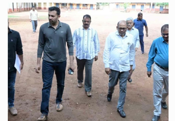 వికారాబాద్ కలెక్టర్