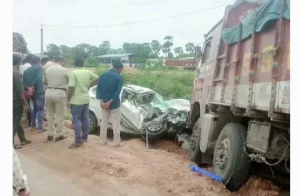రోడ్డు ప్రమాదం