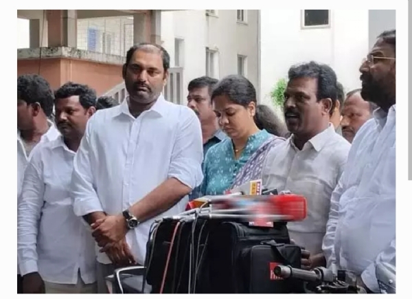 కాంగ్రెస్ ఎమ్మెల్యేలు