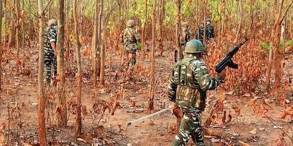 ఏవోబీలో కీలక మావోయిస్టు నేతల అరెస్ట్