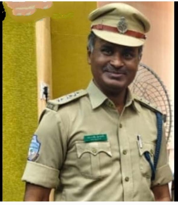 ఫారెస్ట్ ఆఫీసర్ ఫారెస్ట్ ఆఫీసర్