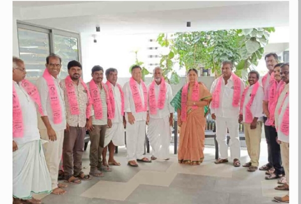 ఎమ్మెల్యే సునీత లక్ష్మారెడ్డి