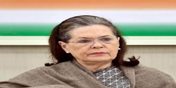 క్షీణించిన సోనియా గాంధీ ఆరోగ్యం.. గంగారాం ఆసుపత్రికి తరలింపు..