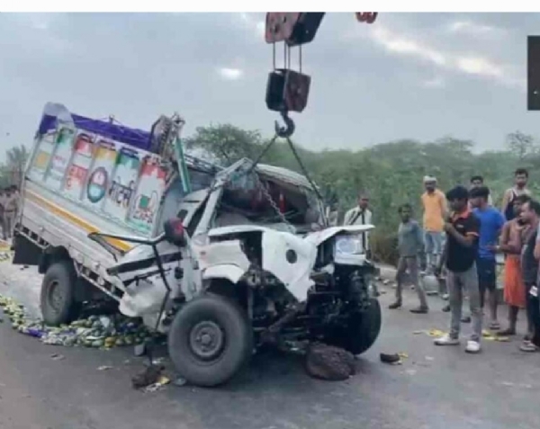 రోడ్డు ప్రమాదం రోడ్డు ప్రమాదం