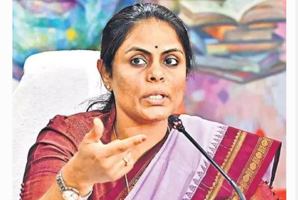 ఐఏఎస్ అధికారి