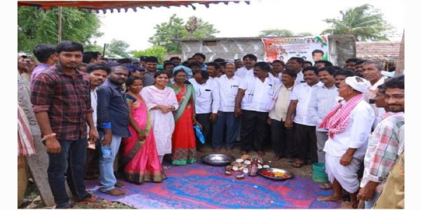 పల్లెల్లో మౌలిక సౌకర్యాల కల్పనకు కృషి.. పాలకుర్తి ఎమ్మెల్యే యశస్విని రెడ్డి