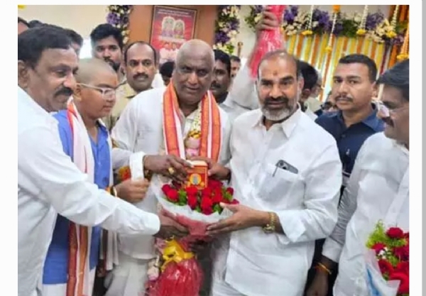 మంత్రి అడ్డూరి