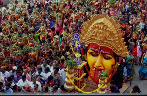 బోనాలు బోనాలు