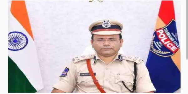 బహిరంగ ప్రదేశాల్లో మద్యం సేవిస్తే కఠిన చర్యలు.. రామగుండం పోలీస్ కమీషనర్ అంబర్ కిషోర్ ఝా