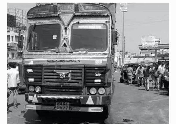 రోడ్డు ప్రమాదం