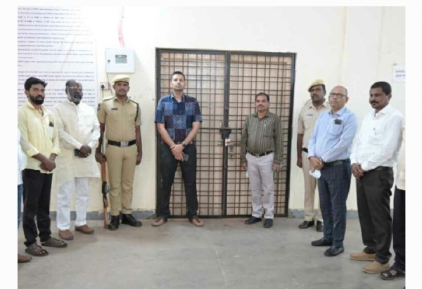 ఎమ్మెల్యే కసిరెడ్డి