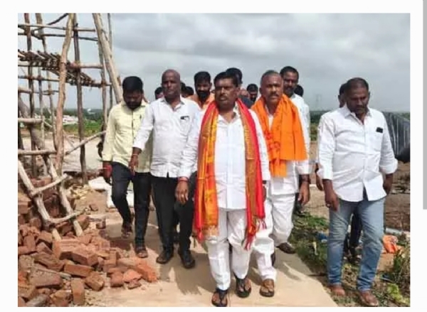 ఎమ్మెల్యే గూడెం మహిపాల్