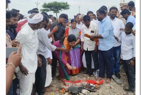 ఎమ్మెల్యే చిట్టెం పర్ణికా రెడ్డి