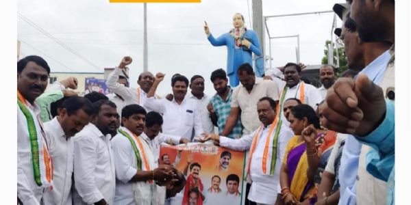 బీసీలకు 42శాతం రిజర్వేషన్లు హర్షనీయం.. భూపాలపల్లి ఎమ్మెల్యే