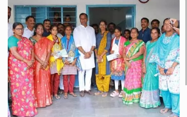 ఎమ్మెల్యే కోమటిరెడ్డి