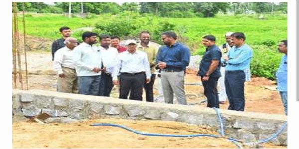 గ్రామాల్లో నిర్మాణ పనులను త్వరిగతిన పూర్తి చేయాలి.. జగిత్యాల కలెక్టర్ సత్యప్రసాద్