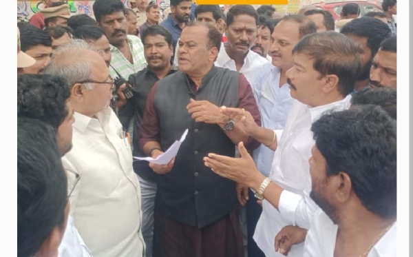 మంత్రి కోమటిరెడ్డి