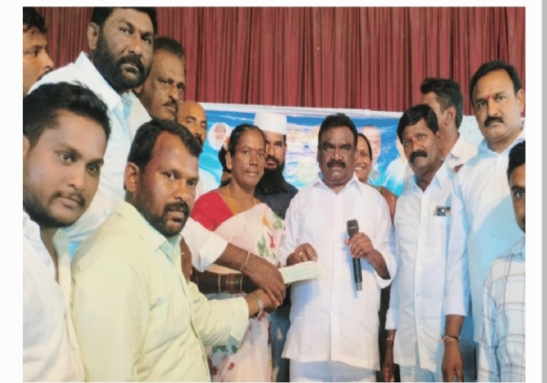 ఎమ్మెల్యే మందుల సామేల్