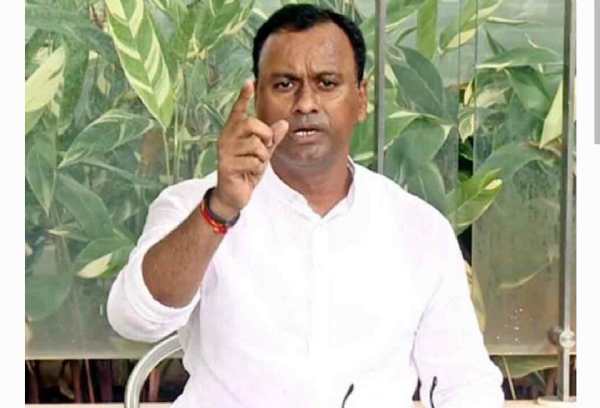 ఎమ్మెల్యే కోమటిరెడ్డి ఫైర్
