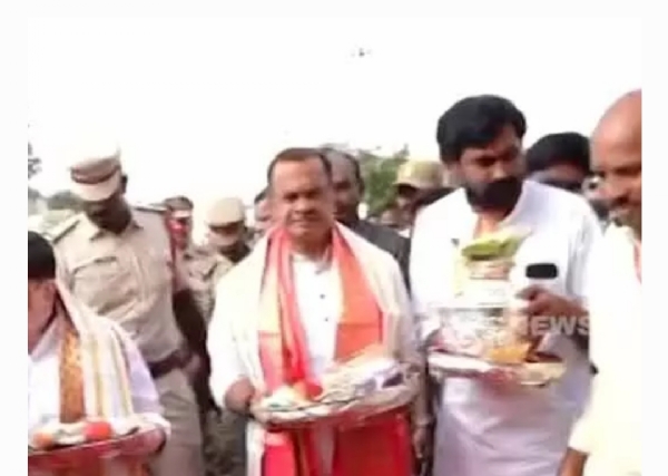 మంత్రి కోమటిరెడ్డి