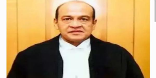 జస్టిస్ వర్మపై ఎఫ్ఎఆర్ నమోదు పిటిషన్ అత్యవసర విచారణకు సుప్రీంకోర్టు నో..
