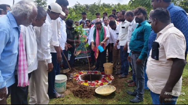 ఎమ్మెల్యే డా. మురళీ నాయక్