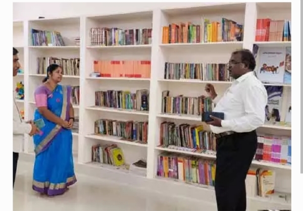 సెక్రటరీ రమణ కుమార్