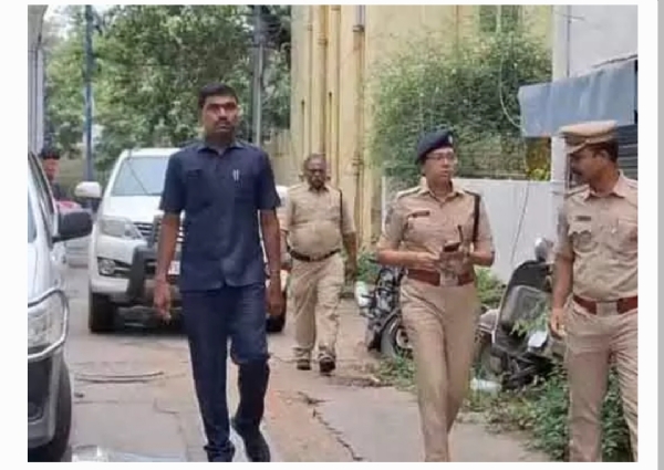 టెస్ట్ ట్యూబ్