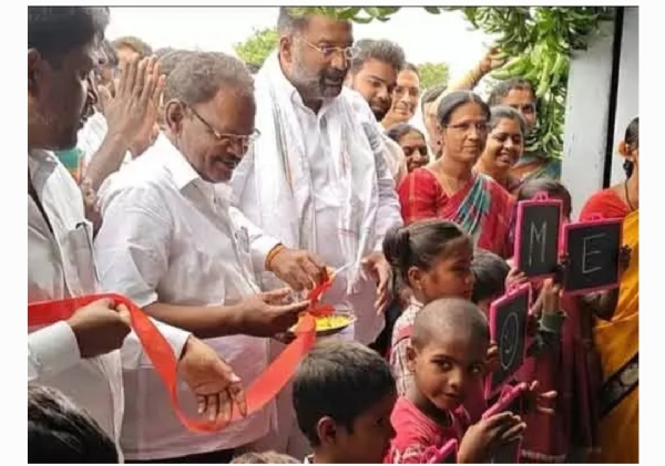 మంత్రి శ్రీహరి