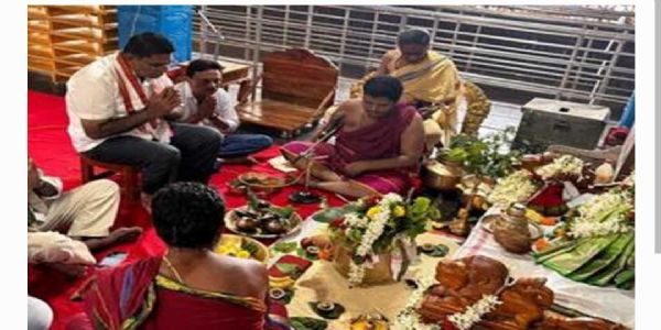 కరవు వీరభద్ర స్వామి ఆలయంలో తొలి ఏకాదశి పూజలు..