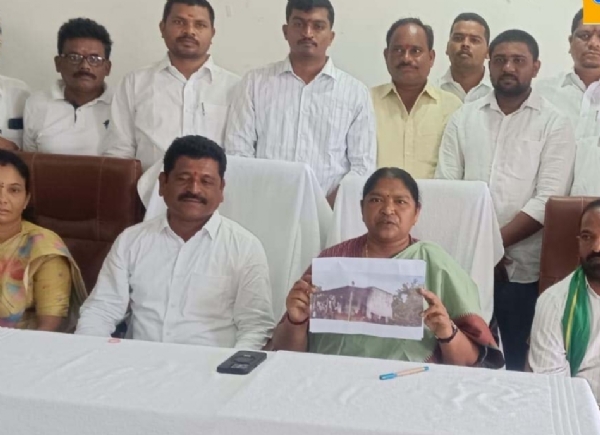 మంత్రి సీత‌క్క
