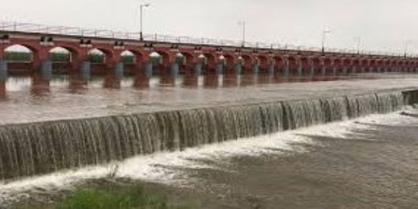 ఉత్తరాదిన దంచికొడుతున్న వానలు