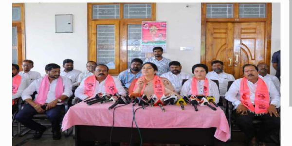కాంగ్రెస్ ప్రజా పాలన సభ అట్టర్ ప్లాప్ : సత్యవతి రాథోడ్