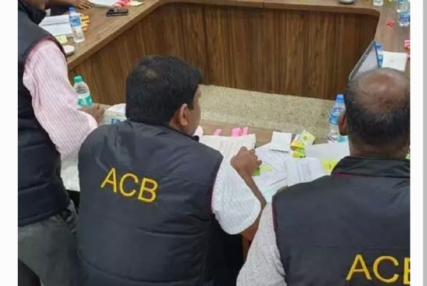 ఏసీబీ దూకుడు