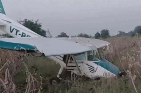Trainee plane crashes near Ucharpi village in Mehsana district, woman pilot injured