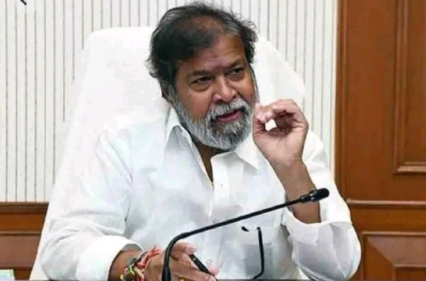 మంత్రి దామోదర