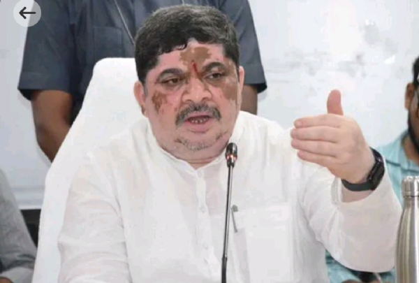 మంత్రి పొన్నం