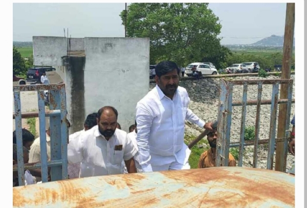 ఎమ్మెల్యే జగదీశ్ రెడ్డి