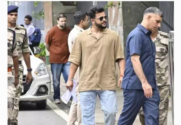 క్రికెటర్ సురేష్ రైనా..