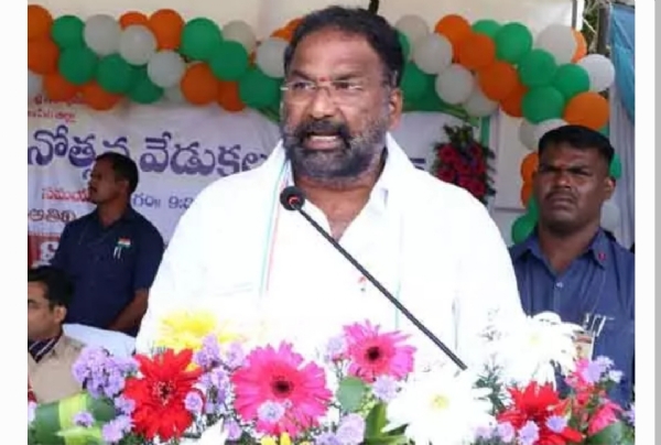 మంత్రి శ్రీహరి