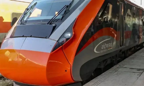 Vande Bharat train service