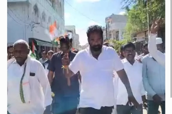 మంత్రి శ్రీహరి