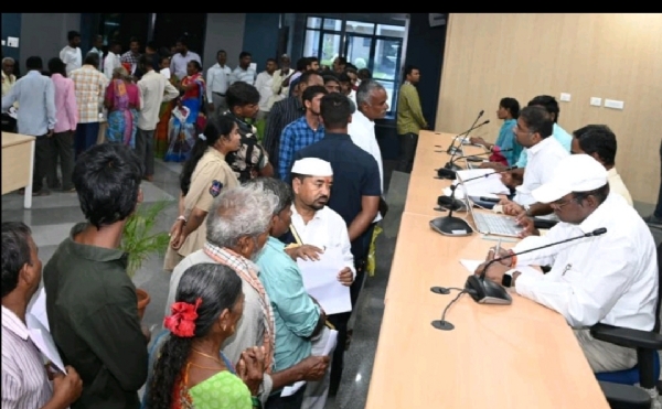 పెద్దపల్లి కలెక్టర్