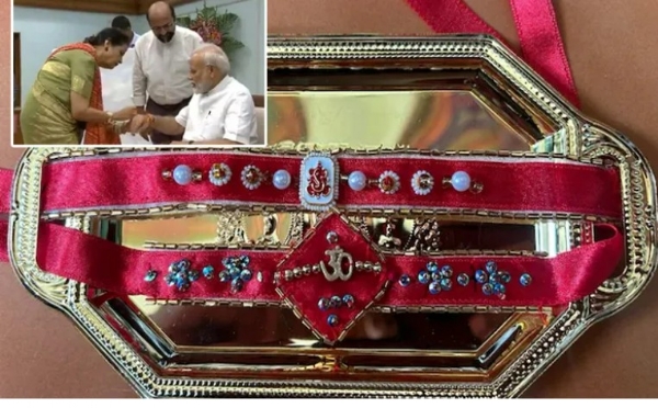 rakhi spl for modi