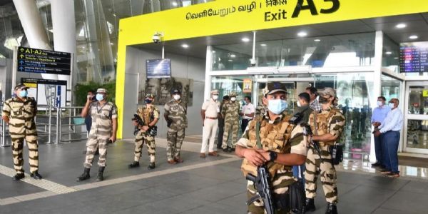 దేశవ్యాప్తంగా ఎయిర్‌పోర్టులకు ఉగ్రముప్పు