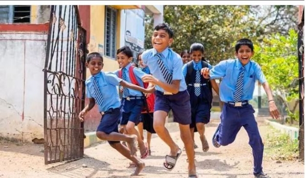 విద్యార్థులకు గుడ్ న్యూస్.. స్కూళ్లకు వరుసగా సెలవులు.. ఎప్పటి నుంచంటే?