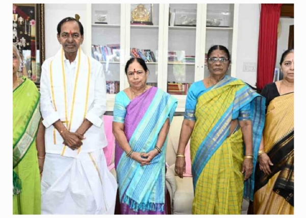 కెసిఆర్